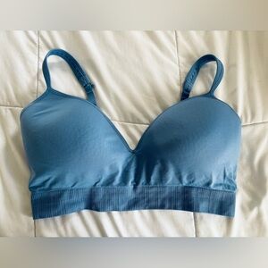 Athleta Embrace Molded Cup Bra
